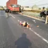 Berpindah Lajur di Jalan Raya Jenarsari Kendal, Pengendara Motor Meninggal Tertabrak Truk Tronton