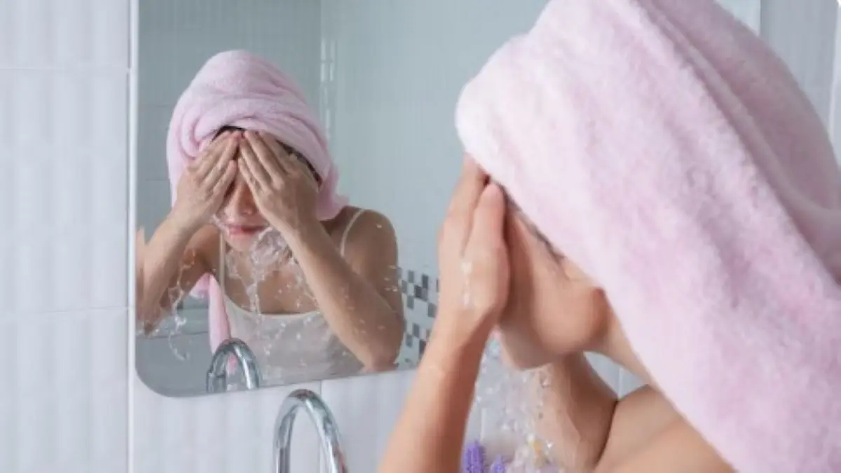 Jangan Sampai Salah! Cara Mencuci Muka dengan Benar, Ternyata Urutannya Bisa Pengaruhi Kondisi Kulit cara mencuci muka dengan benar