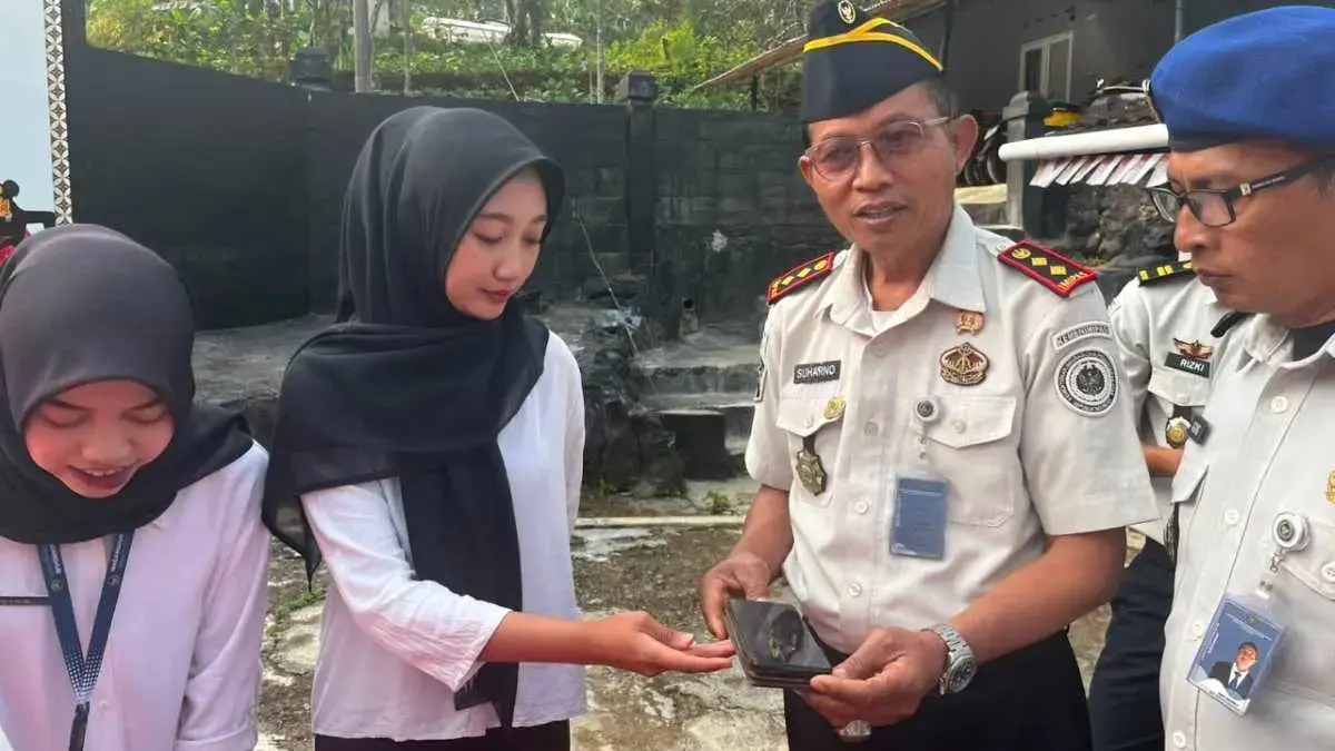 Cegah Judi Online, Kalapas Plantungan Kendal Sidak HP Milik Petugas dan Peserta Magang