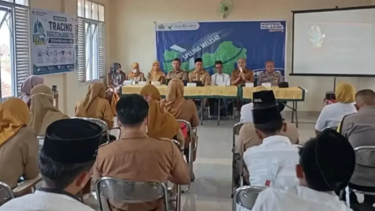 Dekatkan Akses Kesehatan Santri, Pemprov Jateng Gelar Speling Melesat dan Skrining TB di APIK Kaliwungu Dekatkan Akses Kesehatan Santri, Pemprov Jateng Gelar Speling Melesat dan Skrining TB di APIK Kaliwungu