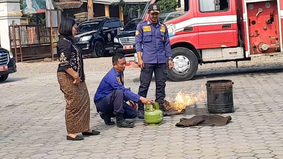 Kasus Kebakaran di Kendal Tembus 312 Kejadidang, Pemkab Tekankan Pentingnya Penanganan Menit Awal