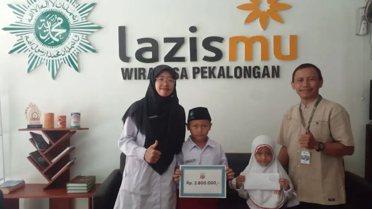 MIM Kauman Peduli NTT, Tanamkan Karakter Empati Warga Sekolah Lewat Aksi Penggalangan Donasi MIM Kauman Peduli NTT, Tanamkan Karakter Empati Warga Sekolah Lewat Aksi Penggalangan Donasi