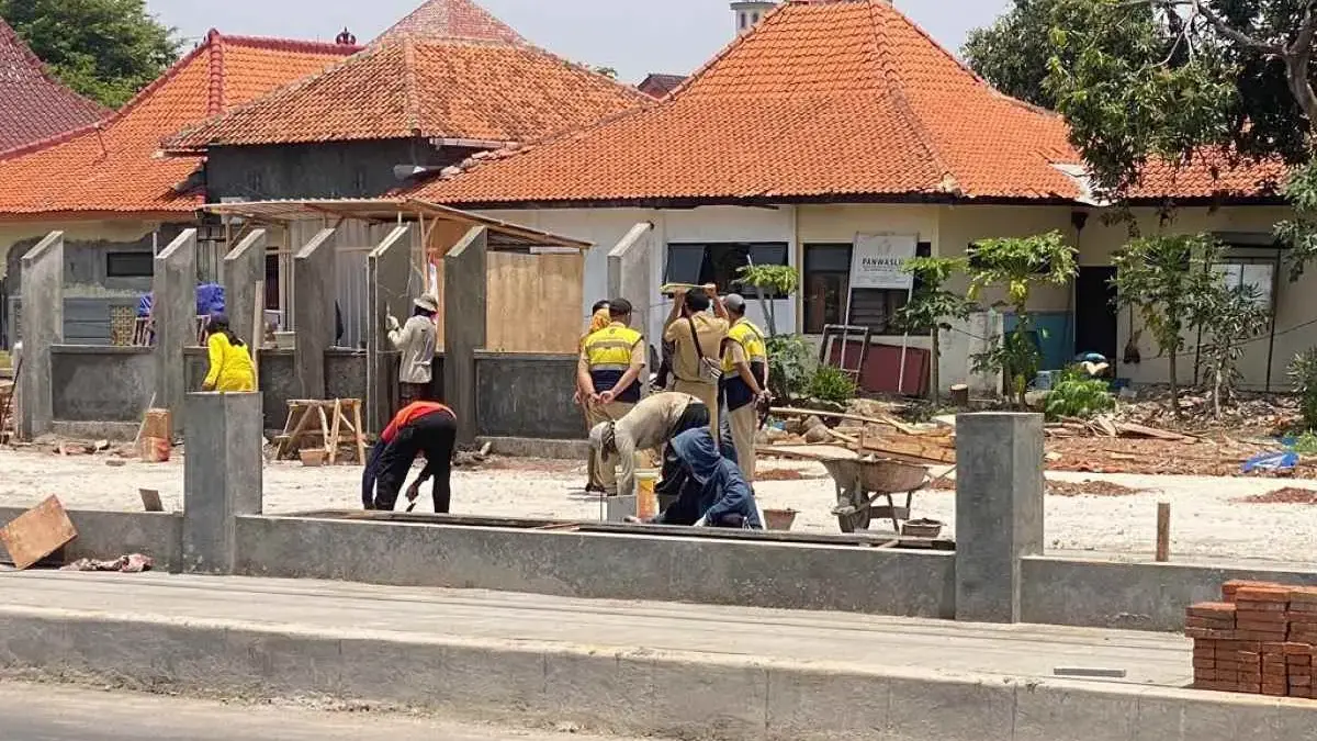 Perbaiki 20 Ruas Jalan Rusak, Pemkab Batang Kucurkan Rp 52 Miliar di APBD Perubahan Perbaiki 20 Ruas Jalan Rusak, Pemkab Batang Kucurkan Rp 52 Miliar di APBD Perubahan