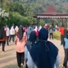 Pererat Sinergi Tata Kelola Desa, Kades dan PKK se-Limbangan Kendal Gelar Senam Sehat di Arenan Kalikesek