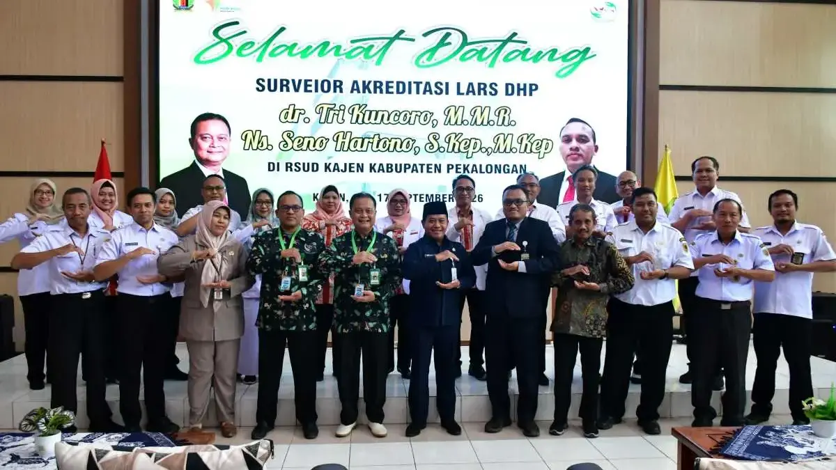 Sambut Tim Akreditasi LARS DHP di RSUD Kajen, Plt Bupati Pekalongan Tekankan Komunikasi dan Keterbukaan Sambut Tim Akreditasi LARS DHP di RSUD Kajen, Plt Bupati Pekalongan Tekankan Komunikasi dan Keterbukaan