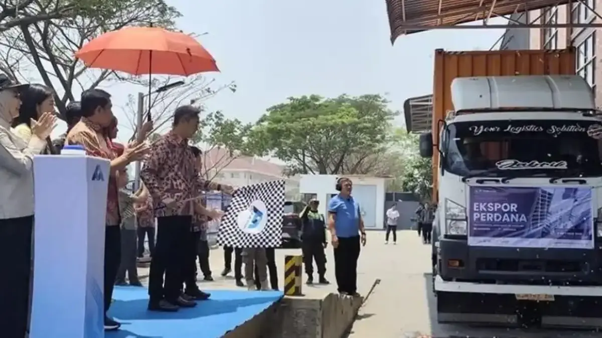 Baja Ringan Buatan KIK Kendal Tembus Pasar Australia, Auri Steel Bidik Ekspor Rp 132 Miliar Baja Ringan Buatan KIK Kendal Tembus Pasar Australia, Auri Steel Bidik Ekspor Rp 132 Miliar