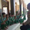 Bhabinkamtibmas Beri Edukasi Anti-Bullying Spontan untuk Siswa SD Muhammadiyah 2 Pekajangan