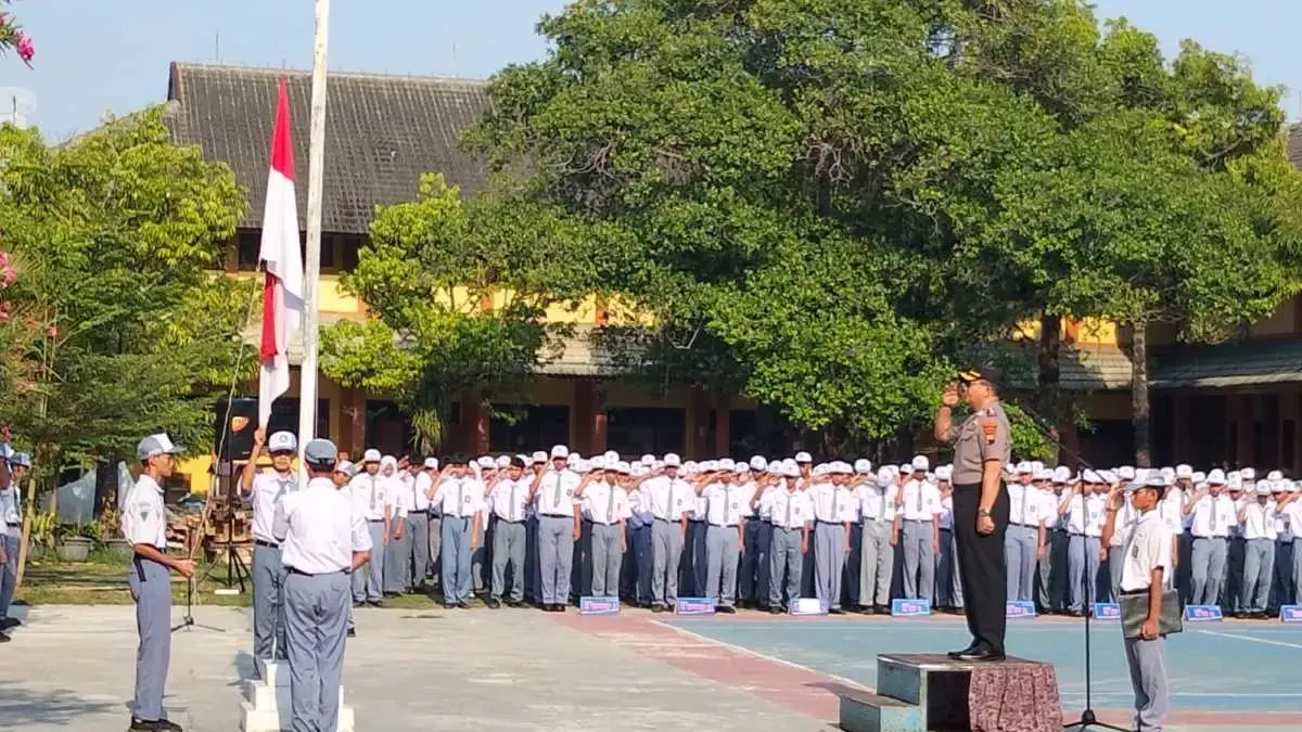 Cegah Bullying dan Kenakalan Remaja, Polres Pekalongan Kota Edukasi Pelajar SMKN 3 Pekalongan