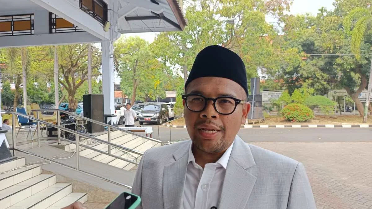 Cegah Koperasi Bodong Jerat Pedagang, Bupati Batang M Faiz Minta Perbankan Turun Langsung ke Pasar