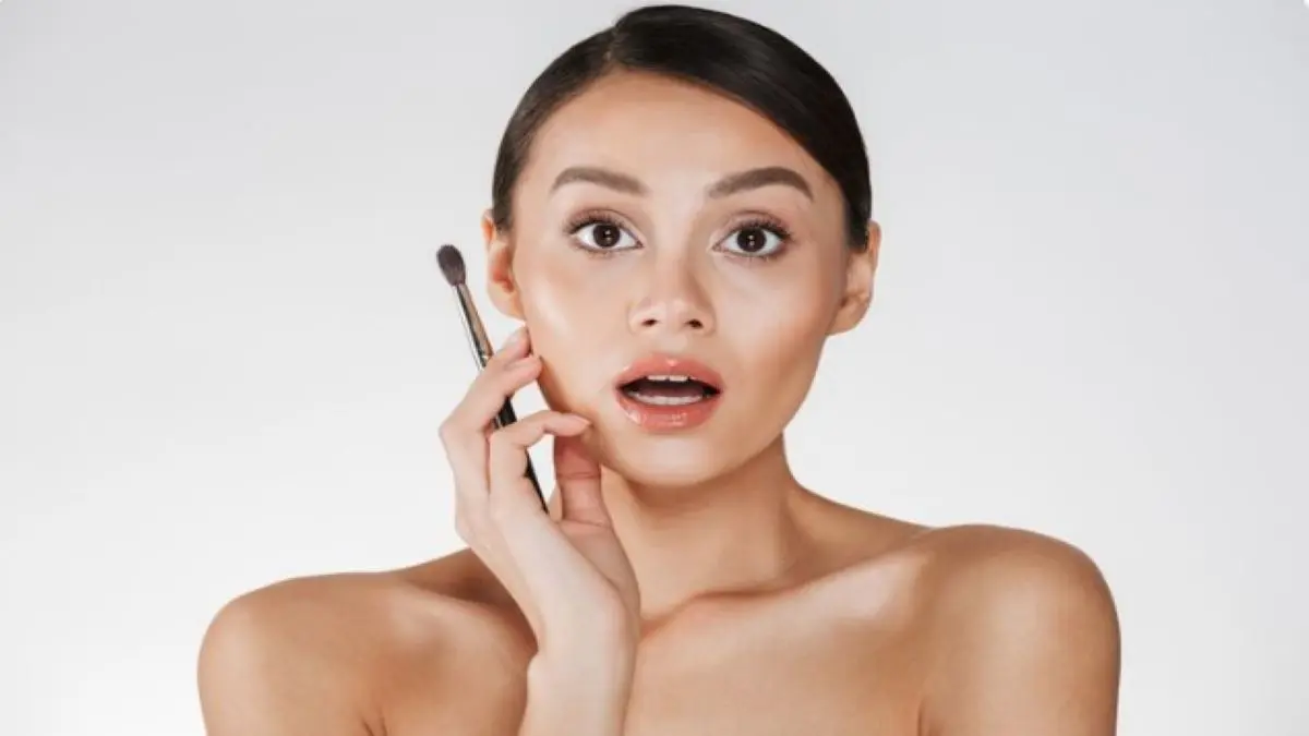 Ini Rekomendasi Concealer ESQA Shades Lengkap dan Cara Memilih Warna Sesuai Undertone Kulitmu! Concealer ESQA shades