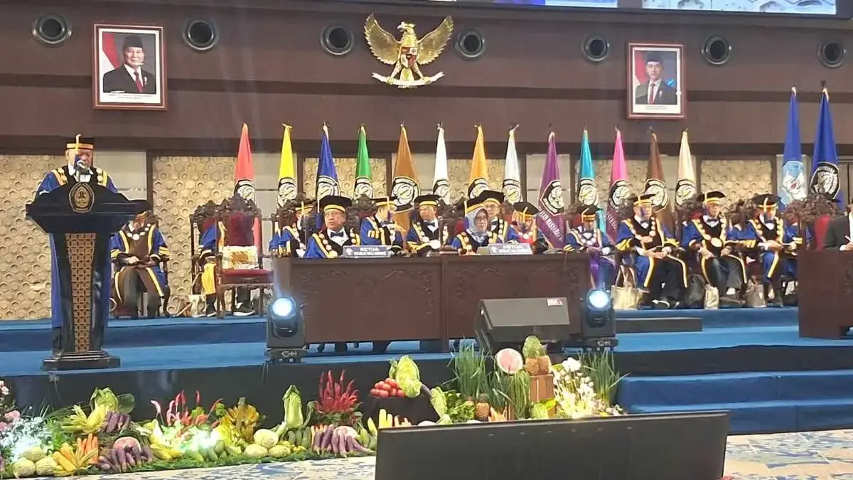 Dies Natalis ke-69, Undip Perkuat Komitmen Jadi Kampus Hijau Berdampak dan Perguruan Tinggi Dunia Dies Natalis ke-69, Undip Perkuat Komitmen Jadi Kampus Hijau Berdampak dan Perguruan Tinggi Dunia
