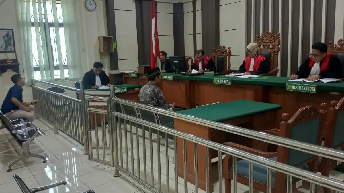 Kasus Dugaan Korupsi Kredit Bank BUMN di Pekalongan Disidangkan, Kerugian Negara Tembus Rp 1 Miliar Kasus Dugaan Korupsi Kredit Bank BUMN di Pekalongan Disidangkan, Kerugian Negara Tembus Rp 1 Miliar