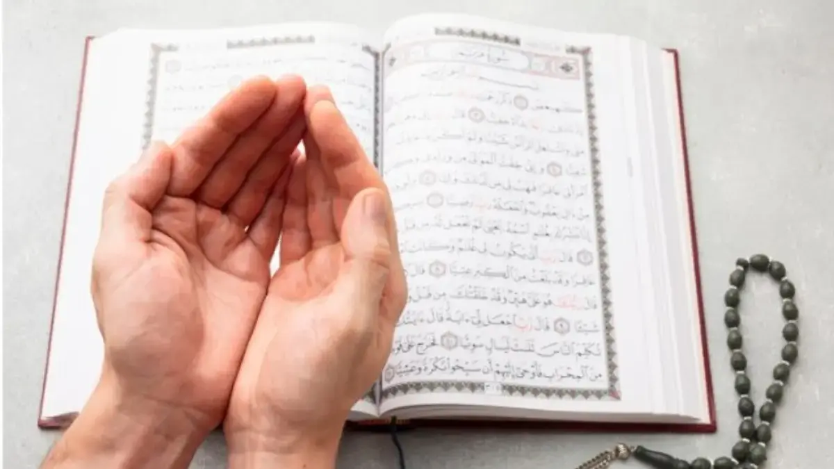 Keutamaan Membaca Surat Al Kahfi di Hari Jumat