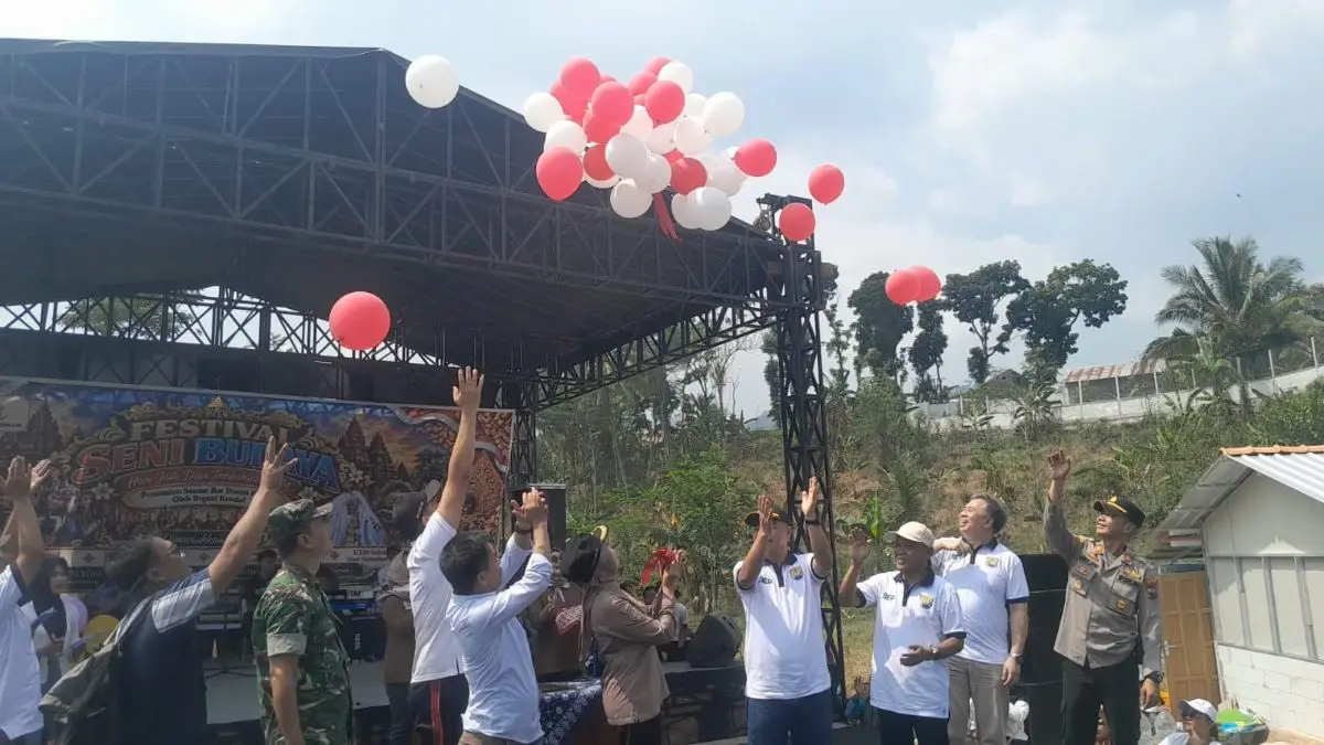 Lepas dari Krisis Air Bersih, Warga Tambahsari Kendal Nikmati Sumur Bor Bantuan CSR Rp 110 Juta Lepas dari Krisis Air Bersih, Warga Tambahsari Kendal Nikmati Sumur Bor Bantuan CSR Rp 110 Juta