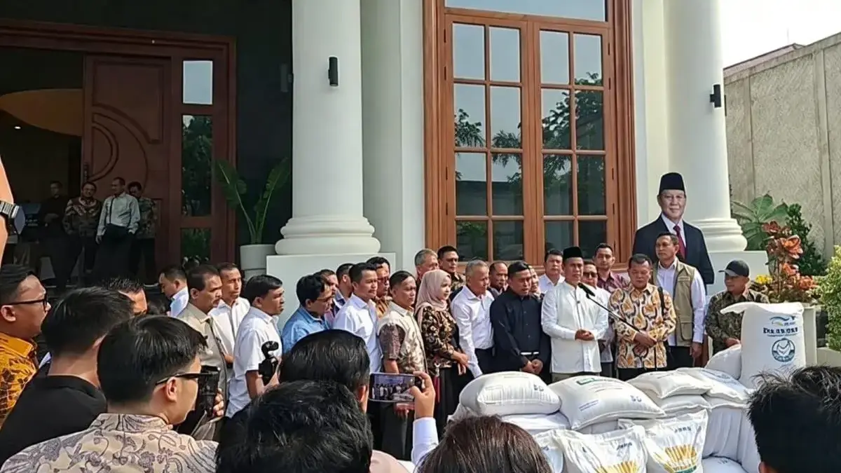 Mentan Siapkan Pabrik Tepung Telur Rp 200 Miliar di Kendal, Jamin Pasokan Jagung SPHP Peternak Mentan Siapkan Pabrik Tepung Telur Rp 200 Miliar di Kendal, Jamin Pasokan Jagung SPHP Peternak