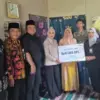Nelayan Wonosari Meninggal Dunia, Bupati Kendal Serahkan Santunan JKM Rp 42 Juta