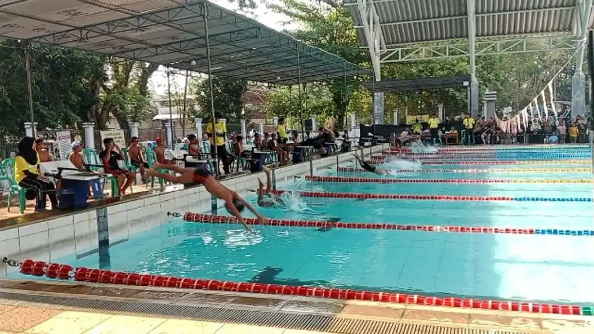 Penjaringan Atlet Usia Dini, Kejuaraan Renang Antar Sekolah Batang Gaet Perenang 4 Daerah Penjaringan Atlet Usia Dini, Kejuaraan Renang Antar Sekolah Batang Gaet Perenang 4 Daerah