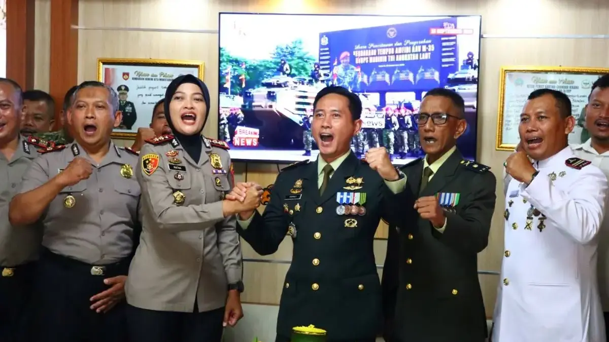 Peringati HUT Ke-81 TNI, Kapolres Kendal Sambangi Makodim Tegaskan Sinergitas Kamtibmas