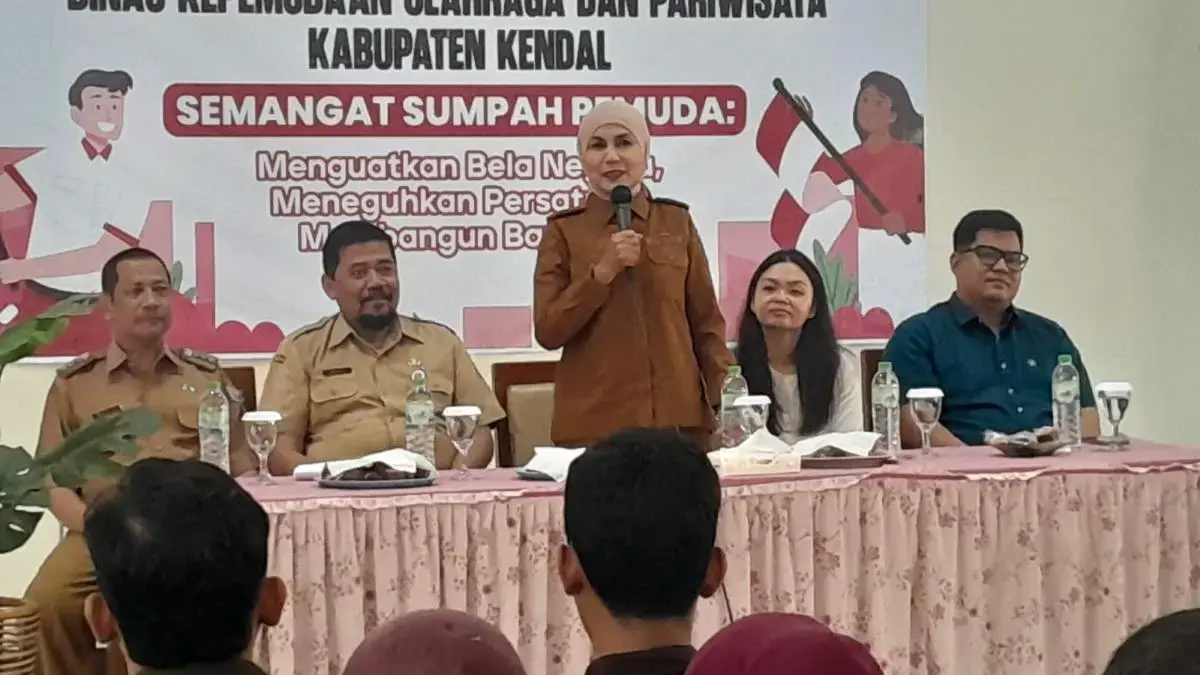 Peringati Sumpah Pemuda, Bupati Kendal Minta Pemuda Patebon Berperan Nyata dalam Pembangunan