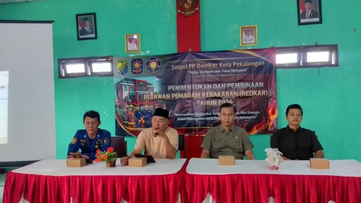 Perkuat Respons Awal Kebakaran, Satpol PP Damkar Pekalongan Bentuk Redkar Kelurahan Bandengan Perkuat Respons Awal Kebakaran, Satpol PP Damkar Pekalongan Bentuk Redkar Kelurahan Bandengan