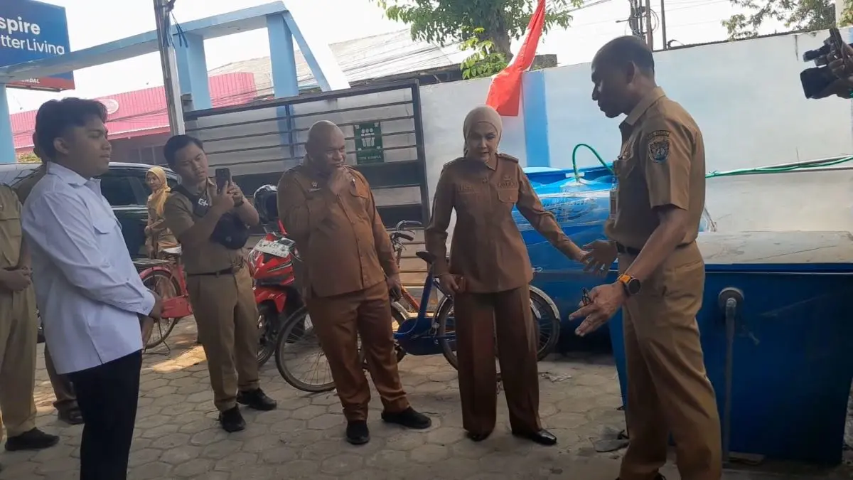 Respons Aduan Warga, Bupati Kendal Sidak IPAL Tiga Dapur SPPG dan Minta Perbaikan Segera Respons Aduan Warga, Bupati Kendal Sidak IPAL Tiga Dapur SPPG dan Minta Perbaikan Segera