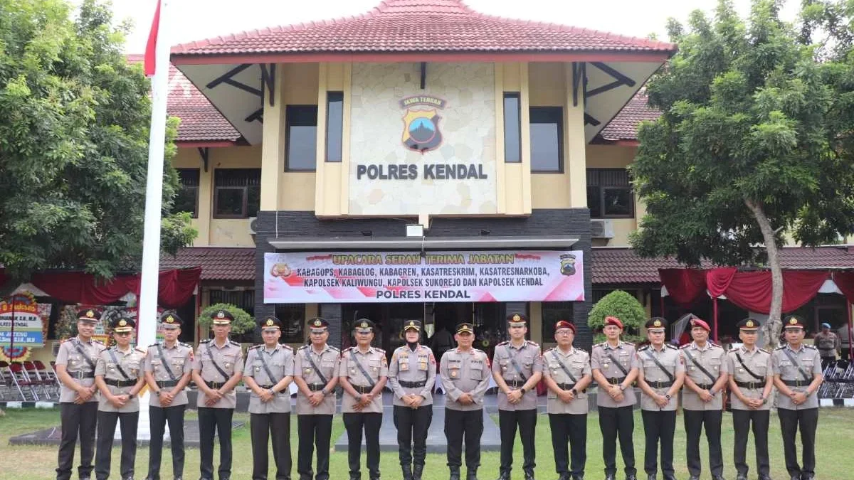 Rotasi 14 Pejabat Polres Kendal, AKP Dody Wahyu Jabat Kasatreskrim dan AKP Zaenudin Kasatresnarkoba Rotasi 14 Pejabat Polres Kendal, AKP Dody Wahyu Jabat Kasatreskrim dan AKP Zaenudin Kasatresnarkoba