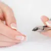 Sunnah Memotong Kuku di Hari Jumat