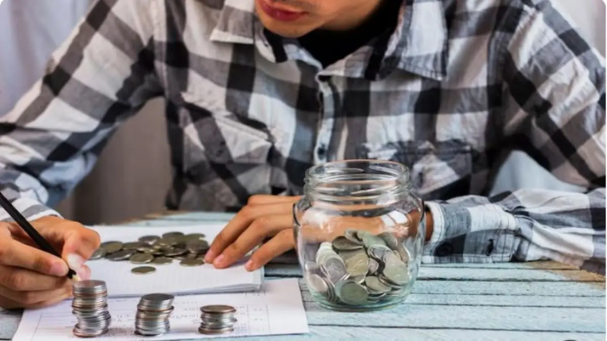 Tips Mengatur Keuangan Bulanan Agar Tidak Boros dan Tetap Bisa Menabung! Bisa Langsung Praktikkan Tips Mengatur Keuangan Bulanan Agar Tidak Boros