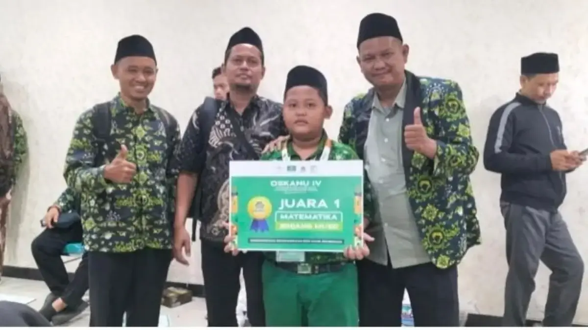 Ukir Sejarah Baru, Siswa MIS Simbang Kulon 01 Pekalongan Raih Emas Matematika OSKANU Jateng Ukir Sejarah Baru, Siswa MIS Simbang Kulon 01 Pekalongan Raih Emas Matematika OSKANU Jateng