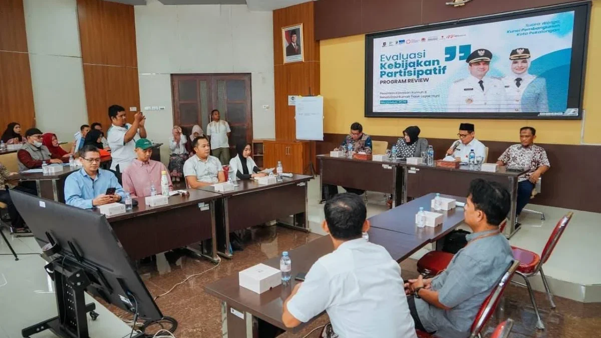 Wawali Balgis Diab Dorong Penataan Kawasan Kumuh dan Rehabilitasi RTLH di Pekalongan Terintegrasi Wawali Balgis Diab Dorong Penataan Kawasan Kumuh dan Rehabilitasi RTLH di Pekalongan Terintegrasi